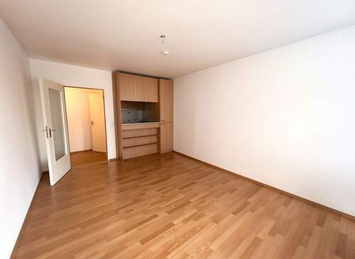 Wohn- und Esszimmer - Etagenwohnung mit 47,00 m² in Köln zum Kaufen