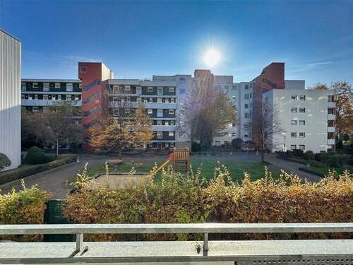 Balkon II - Etagenwohnung mit 62,00 m&sup2; in Köln zum Kaufen