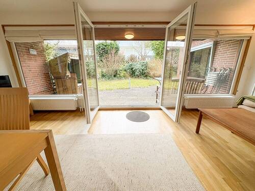 EG: WZ m. Zugang zur Terrasse - 