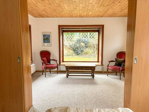 EG: Schlafzimmer 2 - 