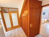 EG: Eingang/Treppenzugang Keller - 