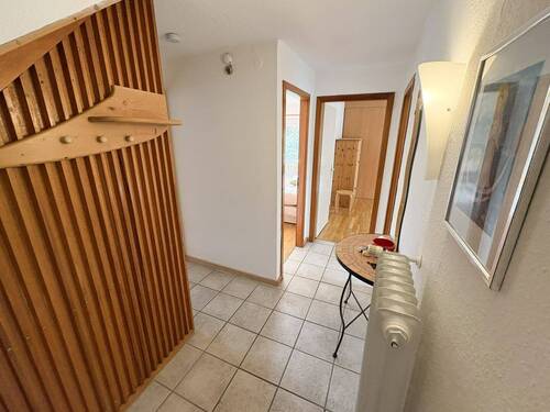 EG: Flur - 