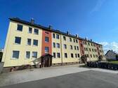 Hausansicht - Schöne, umfangreich renovierte 3-Raum WE mit Tageslichtbad und tollem Ausblick ins Erzgebirge