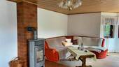 EG - Wohnzimmer mit Essecke und Kamin - 