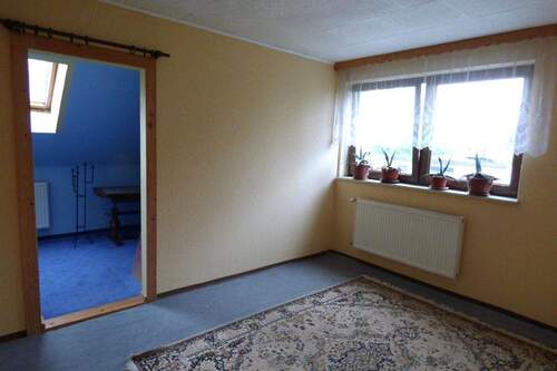 Dachgeschoß - Zimmer 4 mit Nebenraum - 