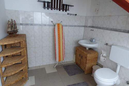Dachgeschoß - Gästebad, Bild 3 - 