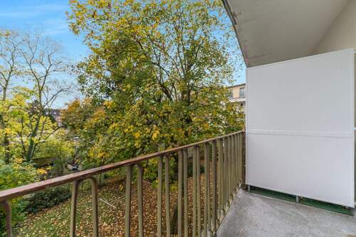 Balkon - 2 Zimmer Etagenwohnung in Köln