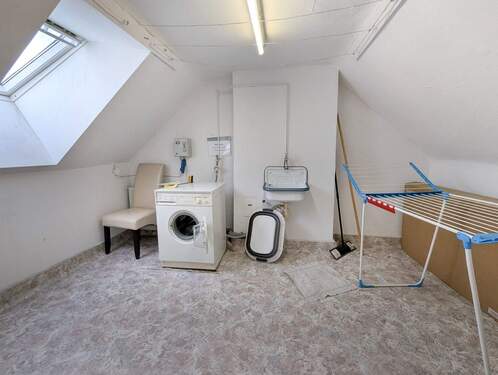 Gemeinschafts-Waschraum - 