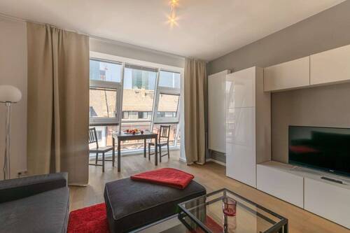 Wohnen - 2 Zimmer Etagenwohnung zur Miete in Frankfurt am Main