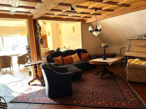 Wohnzimmer - Gewerbeobjekt (Büro, Produktion, Verkauf) in Dettingen unter Teck zum Kaufen