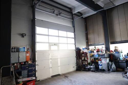 Tor - Halle in Tübingen zum Kaufen