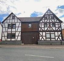Charmante Hofreite mit Einliegerwohnung und Garten in Schöffengrund-Oberwetz