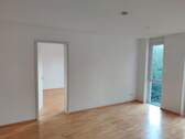 Wohnzimmer - 2 Zimmer Terrassenwohnung in München