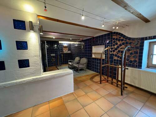 Wellnessbereich - 1 Zimmer Einfamilienhaus in Saaldorf-Surheim