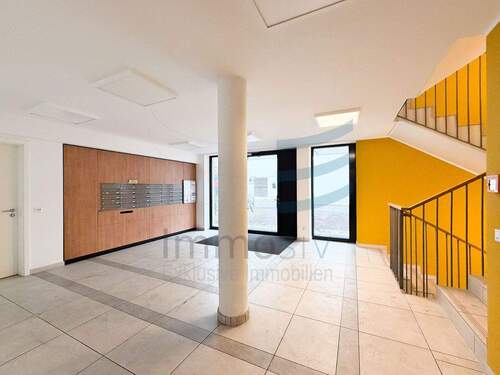 Eingangsbereich - 2 Zimmer Etagenwohnung in Berlin