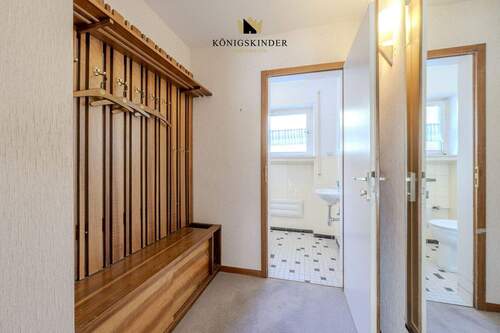 EG Garderobe & Gäste-WC - 