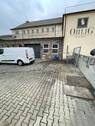 Einfahrt - Halle zur Miete in Rüdesheim am Rhein