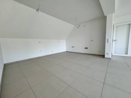 Bild 3 - 3 Zimmer Etagenwohnung in Treuchtlingen