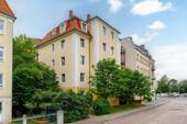 Aussenansicht - Frisch saniert und hochwertig ausgestattet - perfekt für Pärchen oder kleine Familie.