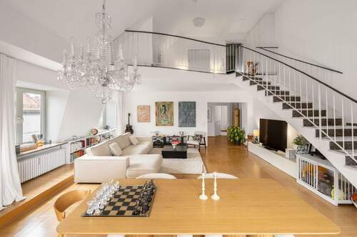 Wohnbereich - Etagenwohnung mit 155,00 m² in München zum Kaufen