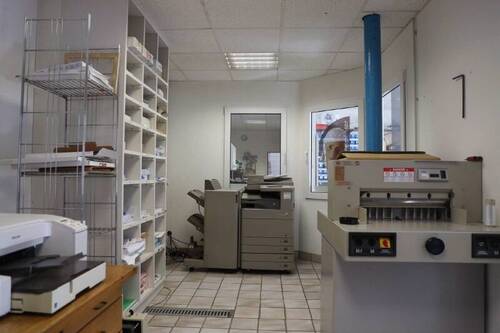 Arbeitsraum in der Werkhalle - 