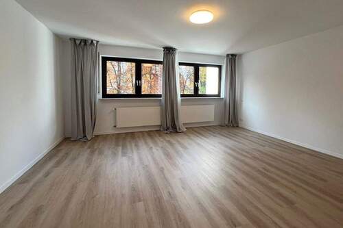 Schlafzimmer - Reihenmittelhaus mit 171,00 m² in Gauting zur Miete