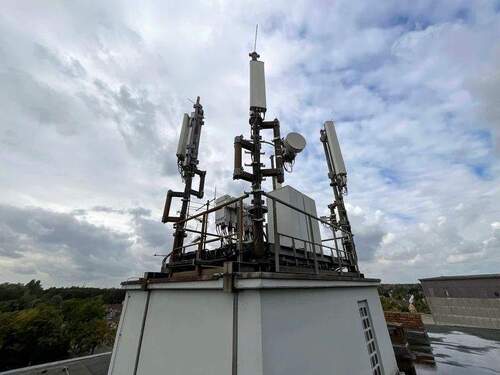 Antennenanlage - Gewerbeobjekt (Büro, Produktion, Verkauf) in Peine