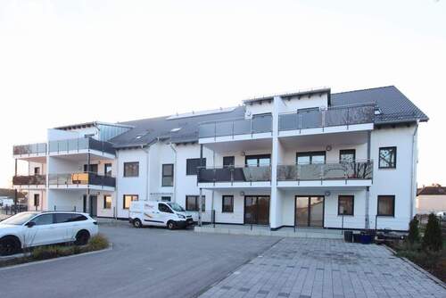 Ansicht.jpeg - 3 Zimmer Etagenwohnung zur Miete in Schierling