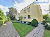 Titelbild - Renovierte 3-Zimmer Wohnung im Hochparterre mit Balkon und Einzelgarage
