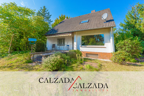 Titelbild.png - FREISTEHENDES EINFAMILIENHAUS mit großem Garten – Ihr neues Zuhause in idyllischer Lage