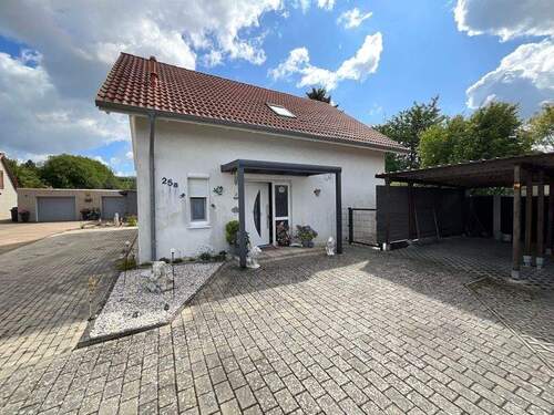 Hausansicht - Einfamilienhaus zum Kaufen in Evessen