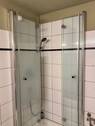 Bad mit Dusche - 