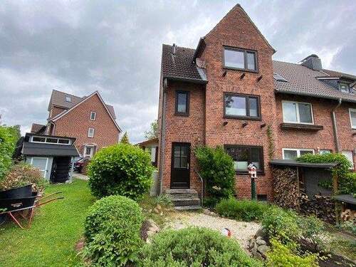 Außenaufnahme - Reihenendhaus mit 111,20 m&sup2; in Kiel zum Kaufen