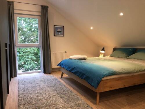 Kuschliges Schlafzimmer - 