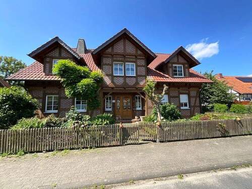 Vorderhaus - 9 - 5 Zimmer Einfamilienhaus zum Kaufen in Edemissen