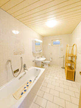 Badezimmer UG - 