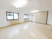 Raum UG - 