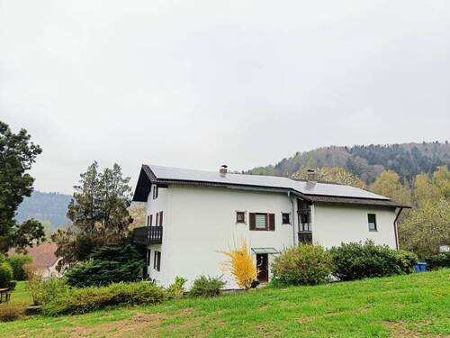 Zweifamilienhaus - 