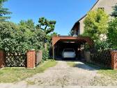 Carport, Garage - 5 Zimmer Einfamilienhaus in Neubrandenburg