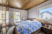 Schlafzimmer (EG) - 