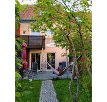 Gepflegtes Reihenmittelhaus im Ortszentrum von Fahrenzhausen