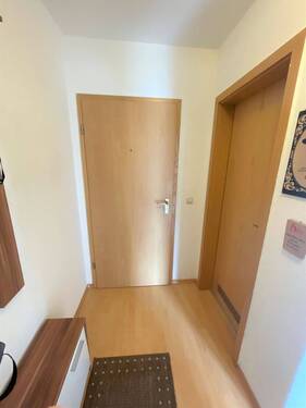 Wohnungseingang- Diele - 2 Zimmer Etagenwohnung zum Kaufen in Bopfingen