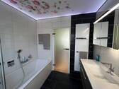 H 548 OG Badezimmer Ansicht 2.jpg - 