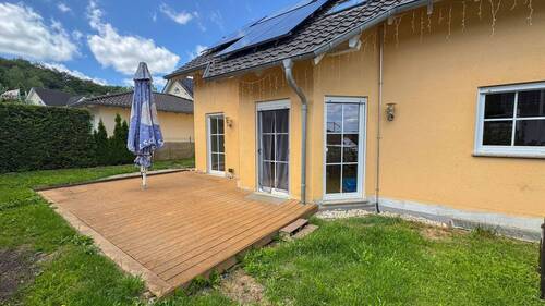 Terrasse - 5 Zimmer Einfamilienhaus zur Miete in Ettinghausen