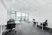 Regus Quatro House 216 Frimley UK Large Office 1.j - Voll ausgestatteter privater Büroraum für Sie und Ihr Team in Regus Globe