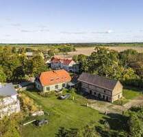 *SEHNSUCHT* Lebenslust + Spirit - Familie mit Pferd! Landhaus mit 2 WE (tlw. vermietet) + Scheune - Nauen Niebede