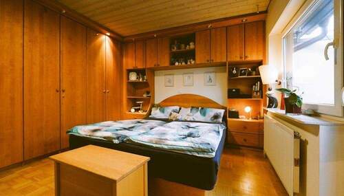 OG: Schlafzimmer& Einbauten! - 