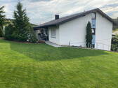 Bild 1 - Teilsaniertes Einfamilienhaus mit Garten und neuer Heizung
