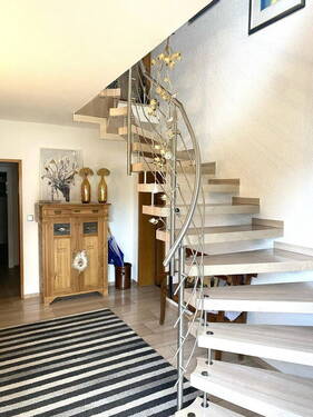 Flur EG - 4 Zimmer Einfamilienhaus in Billigheim