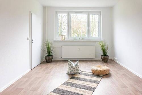 Schlafzimmer Vergleichswohnung - 5 Zimmer Etagenwohnung in Chemnitz